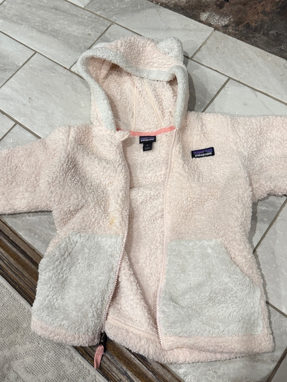 Patagonia Cream Sherpa Jacket with Pink Trim